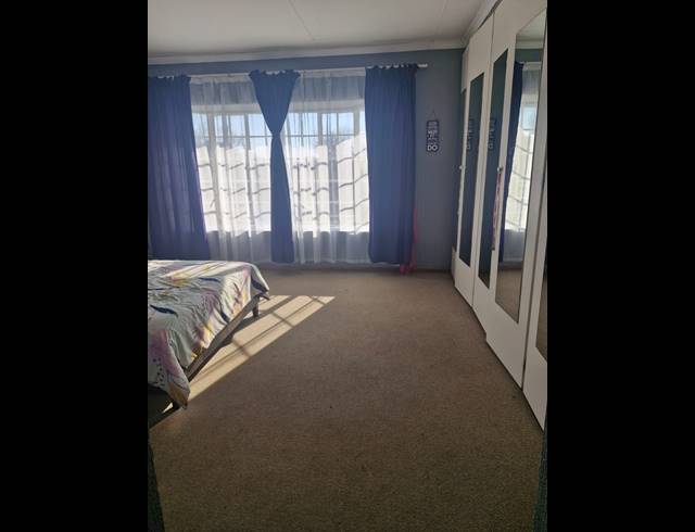 1 BEDROOM APARTMENT TO LET IN NORKEM PARK